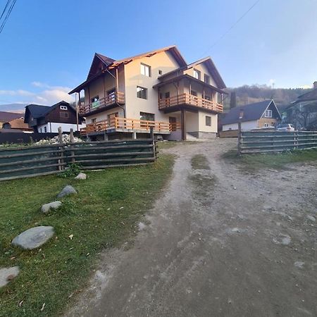 Casa Bujor De Munte Dragoslavele Hotel Buitenkant foto