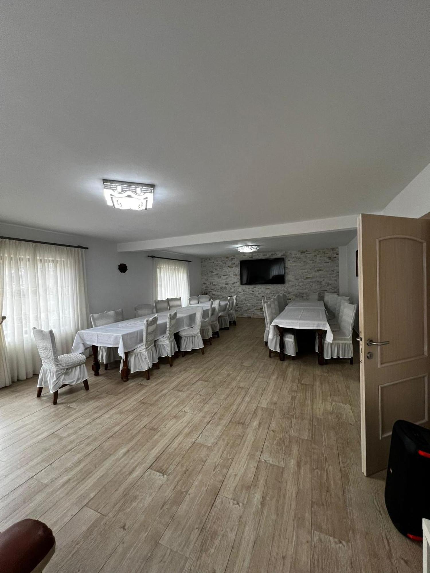 Casa Bujor De Munte Dragoslavele Hotel Buitenkant foto