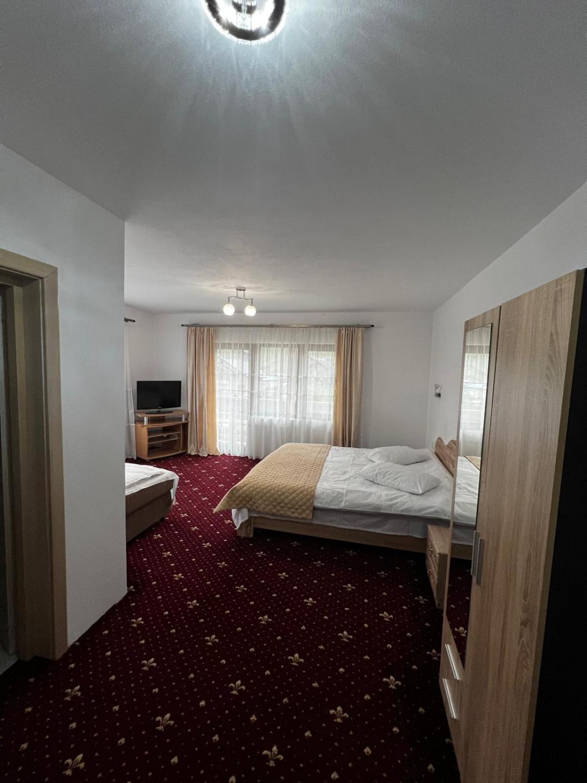 Casa Bujor De Munte Dragoslavele Hotel Buitenkant foto